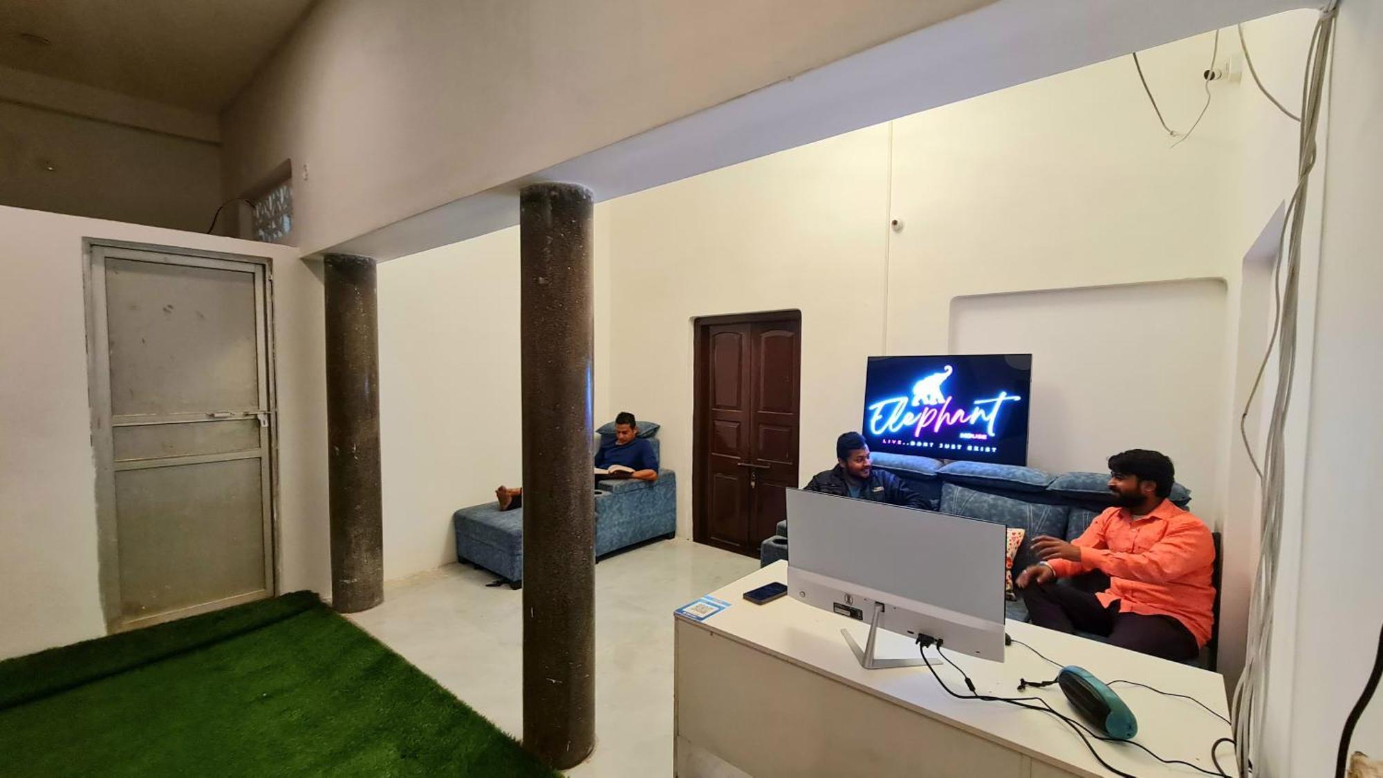 Elephant House - Boutique Stays Váránaszi Kültér fotó